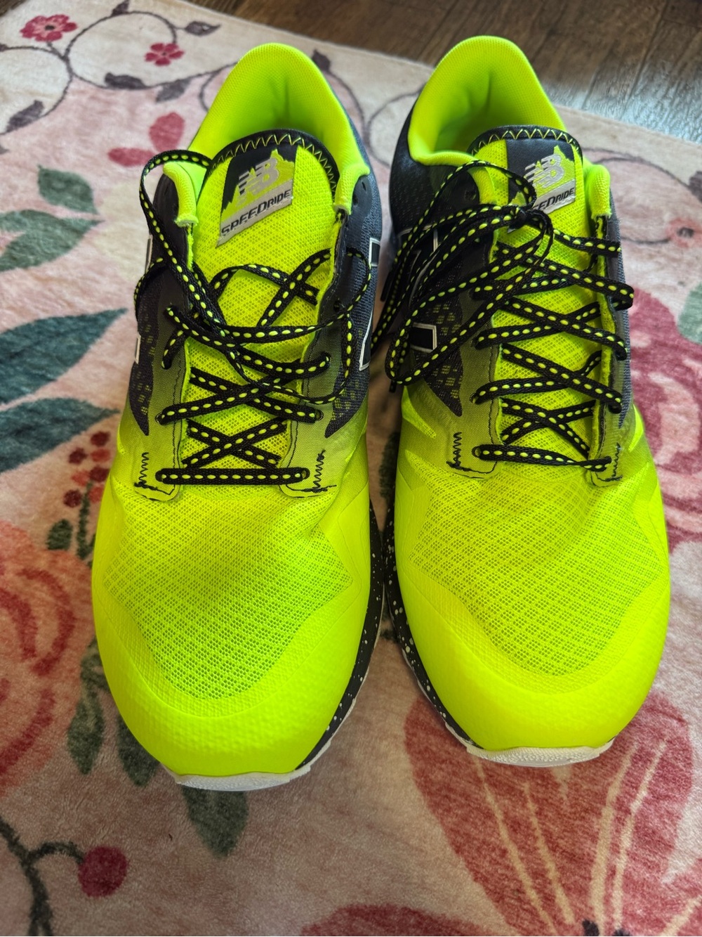 New Balance Neon Yellow and Black Men's Athletic Shoes